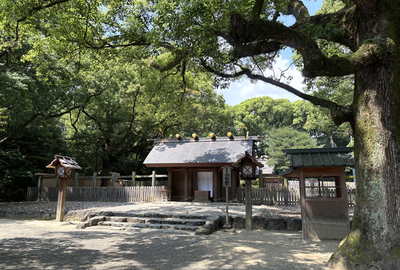 熱田神宮の別宮・八剣宮の社殿。本宮と同じ社殿造り。